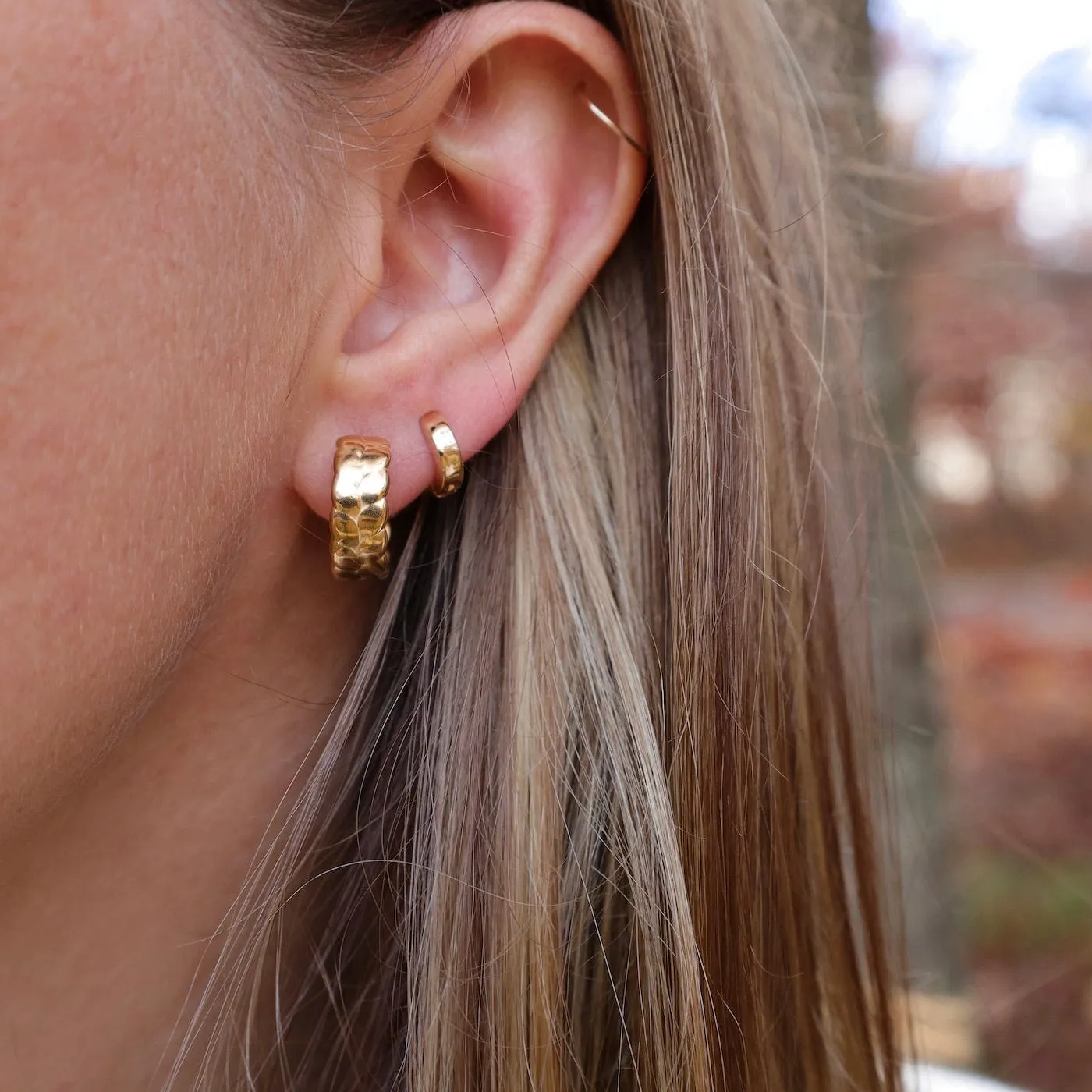14K Yellow Gold Extra Small Hinged Hoop