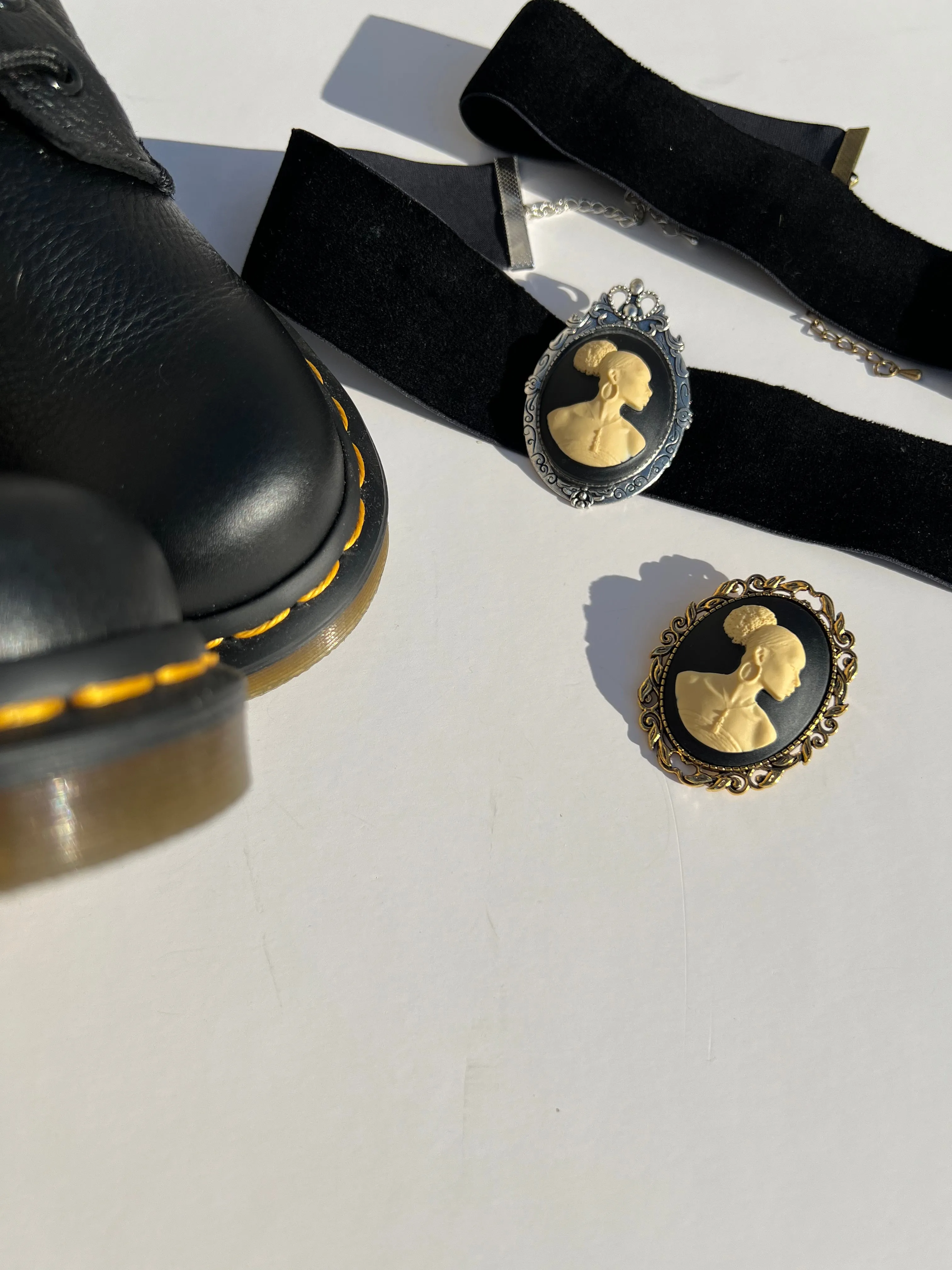 Afro Beauty Cameo Choker Necklace Set