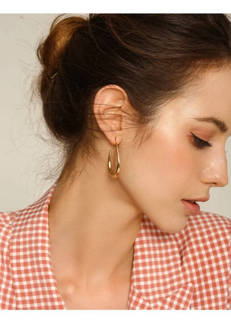 Created Diamond Simple Design of Elliptical Metal Earrings