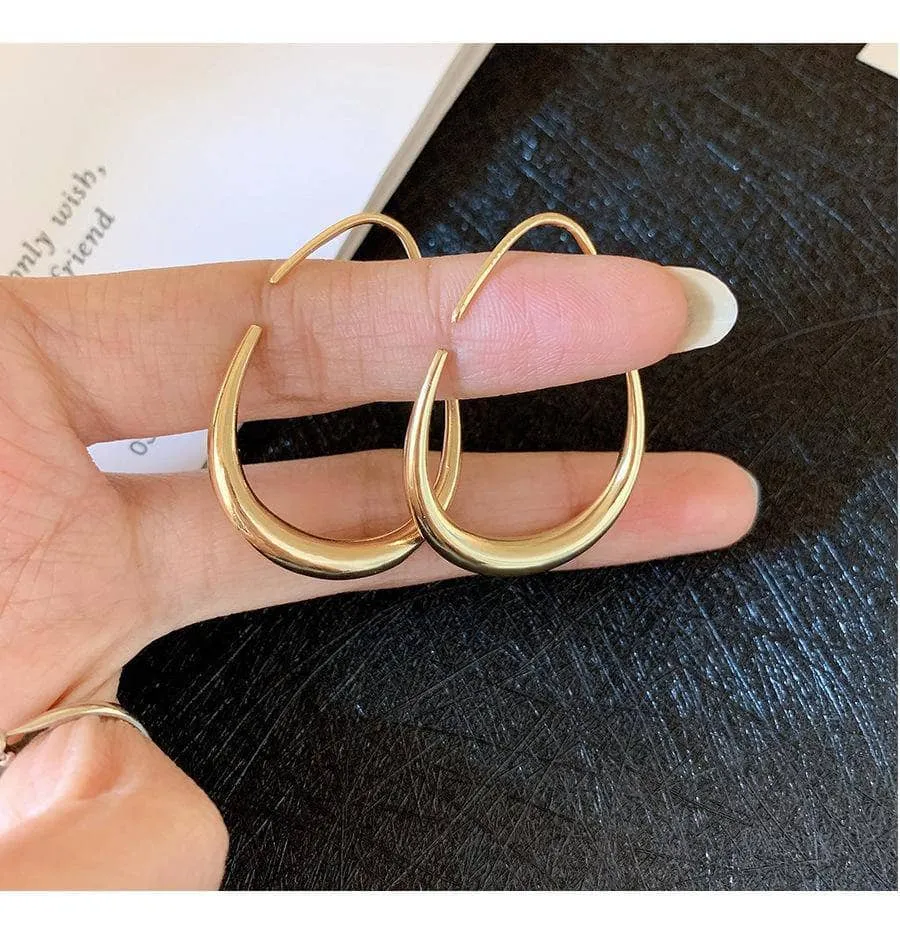 Created Diamond Simple Design of Elliptical Metal Earrings