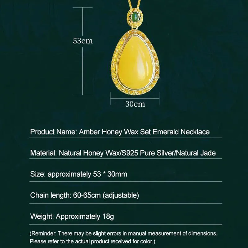 Elegant Lucky Flower Pendant Necklace