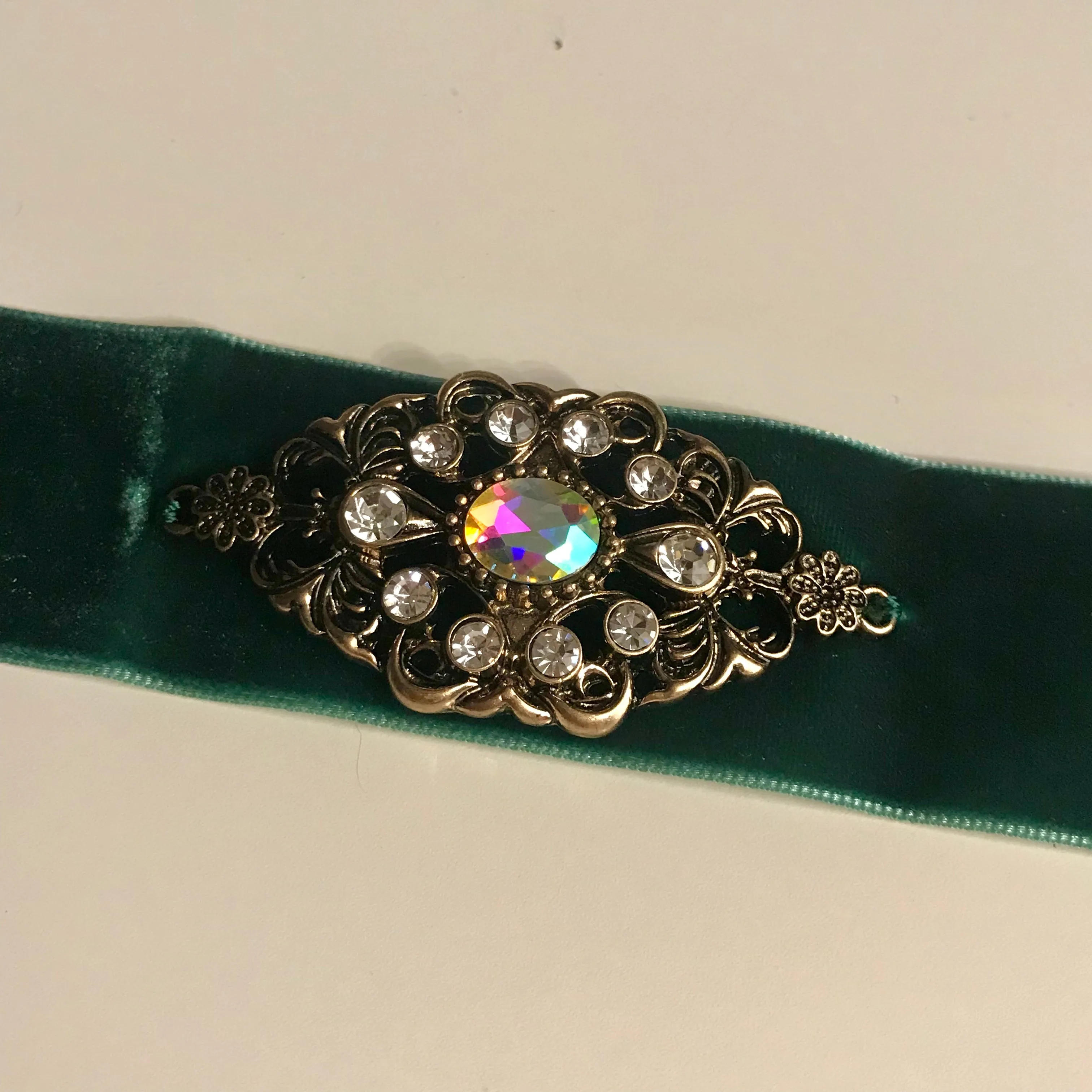 Green Velvet Choker
