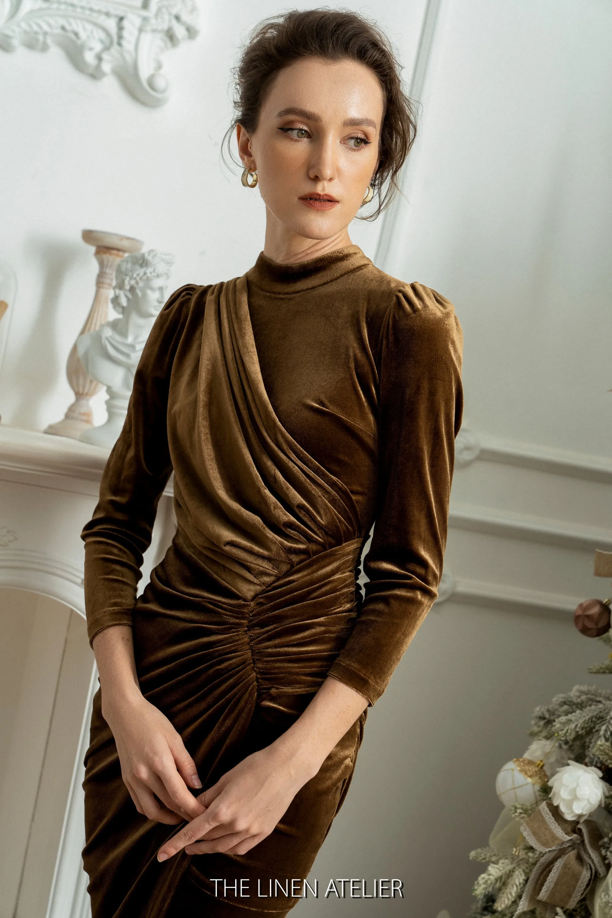 MERRY Asymmetric Gathered Waist Velvet Dress
