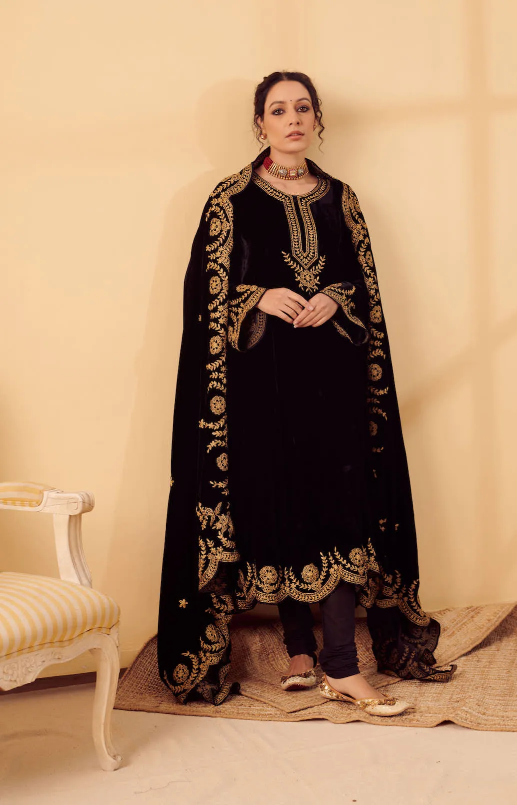 Naveli Black Zari Embroidered Anarkali Set