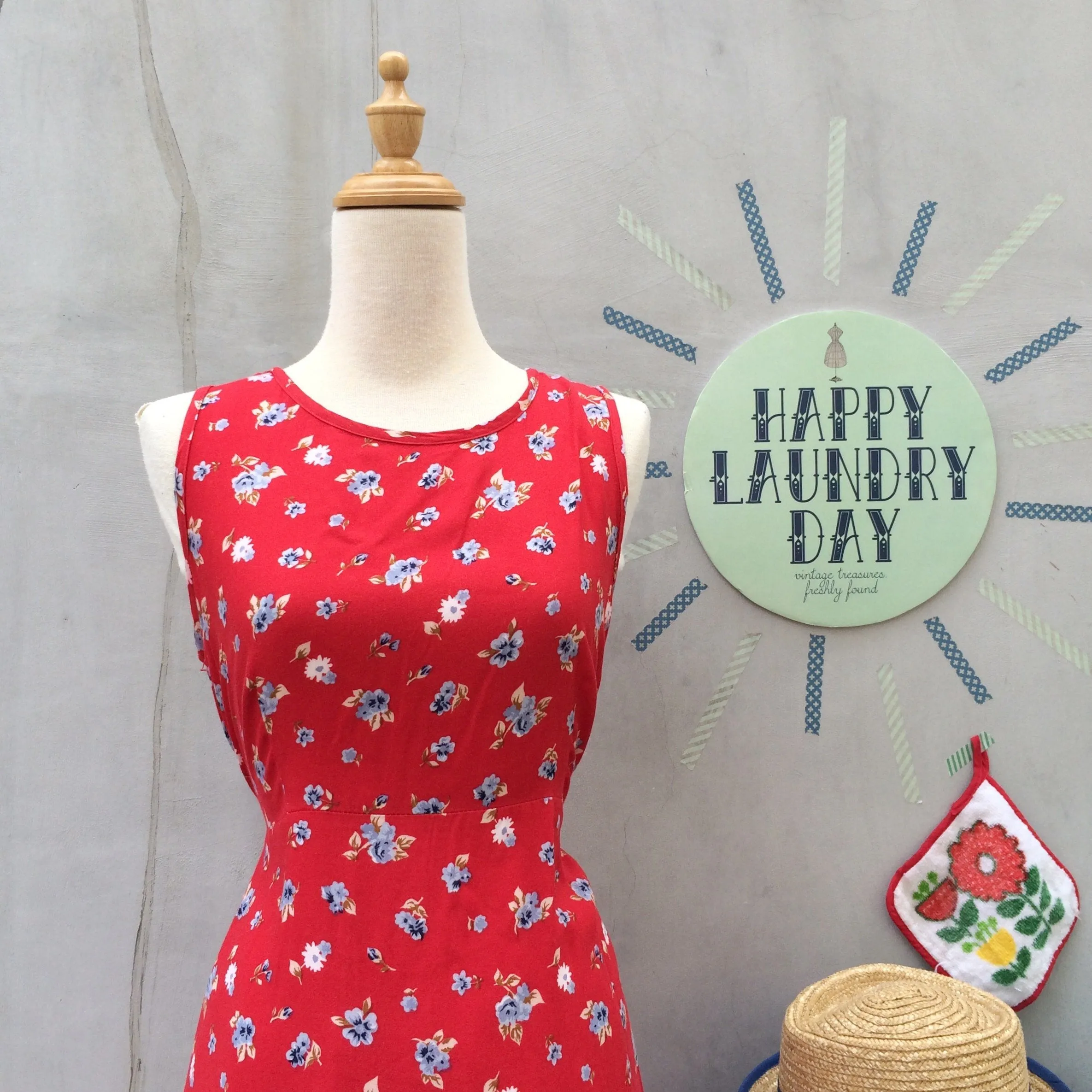 Red Hot Chilli Padi | Vintage 1990s grunge punk rock Red flocked floral tank dress