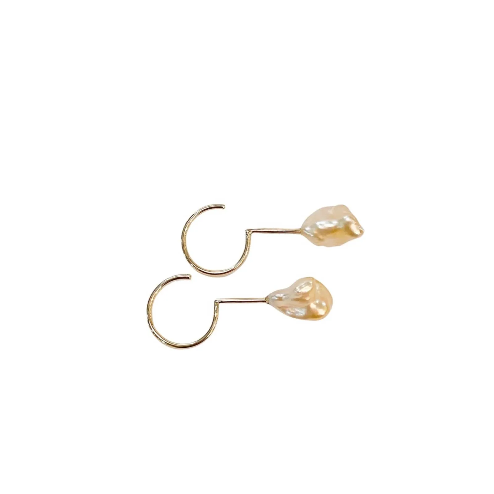Simple Keshi Golden Small 14 kt gold earrings