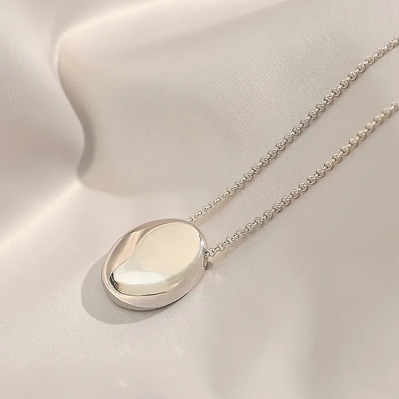 VAIGE Elegant Gold-Colored Stainless Steel Oval Pendant Long Necklace with Geometric Design, 3.5cm x 2.5cm, Perfect for Fashion Accessories and Sweater Chains