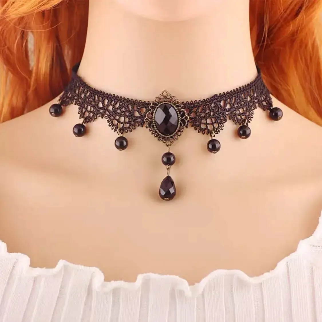 Velvet Fashion Choker Necklace for Women & Girls - Vintage Lace Necklace with Pendants
